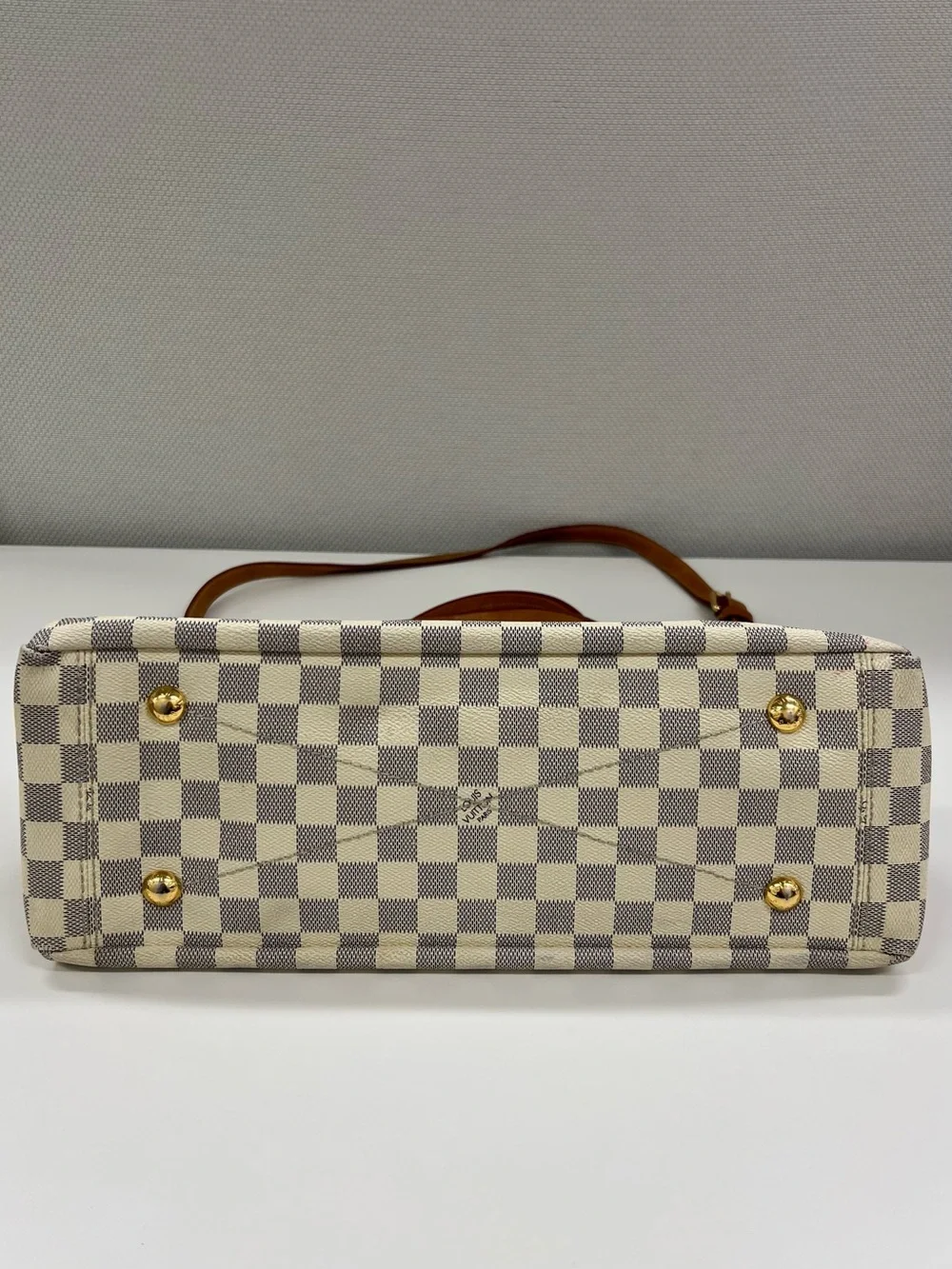 Louis Vuitton Damier Azur Lymington Bag